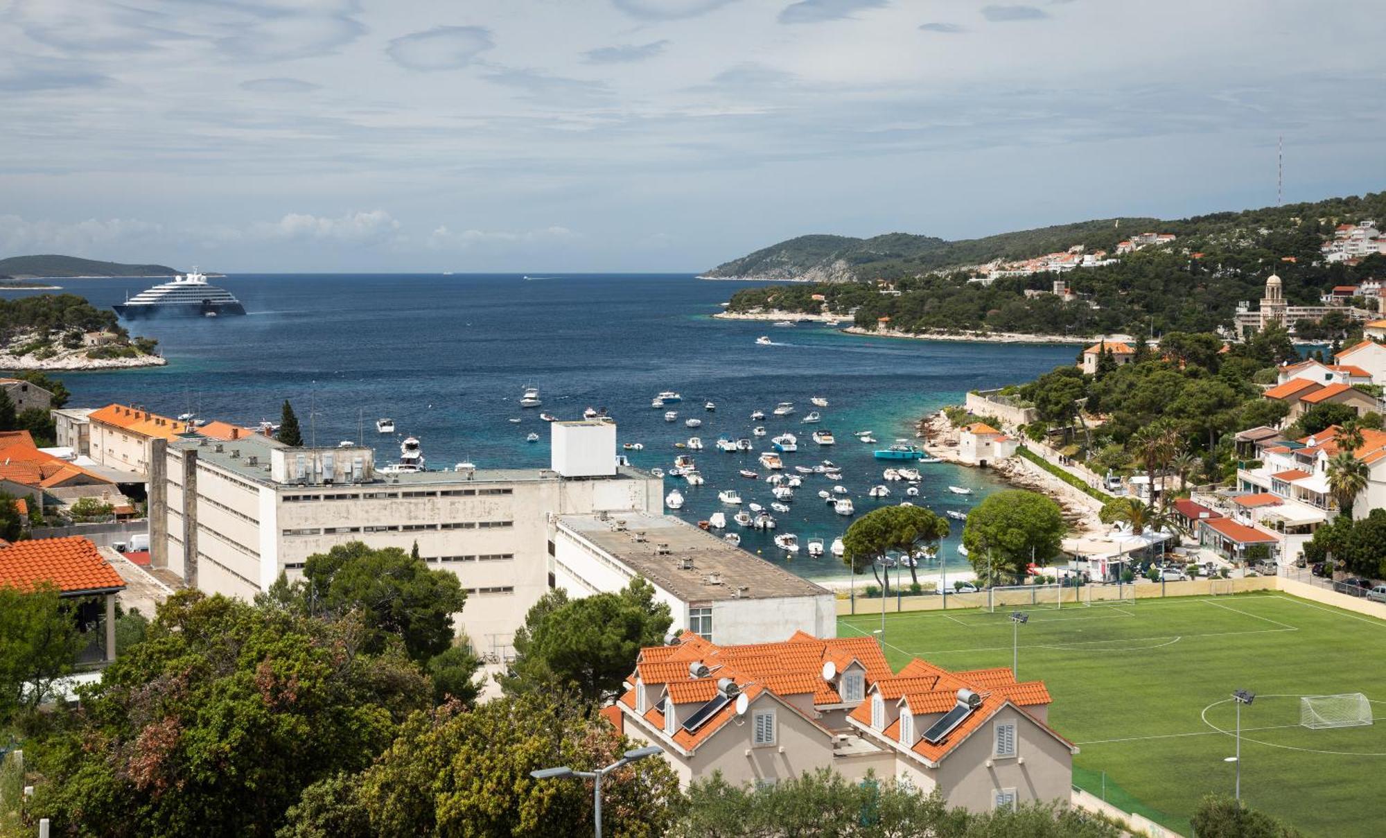 Apartments Sunny Elza Hvar Town Esterno foto