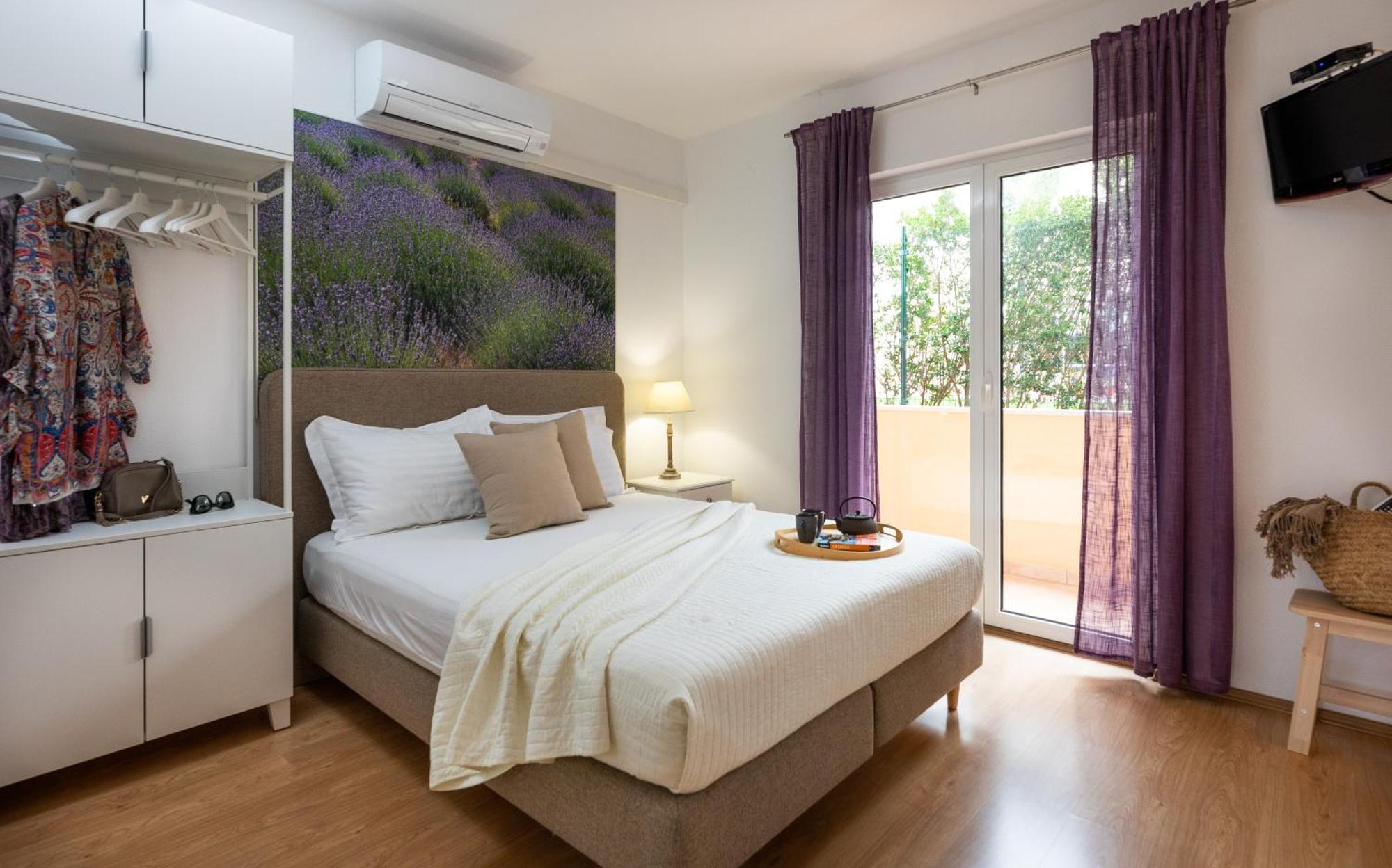 Apartments Sunny Elza Hvar Town Esterno foto